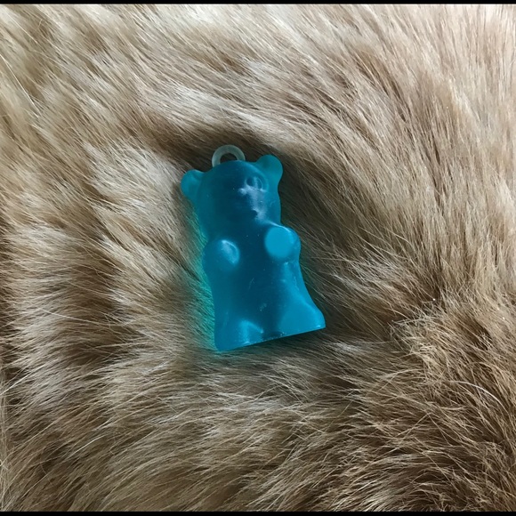 Clear Blue Gummy Bear Keychain - Picture 2 of 2